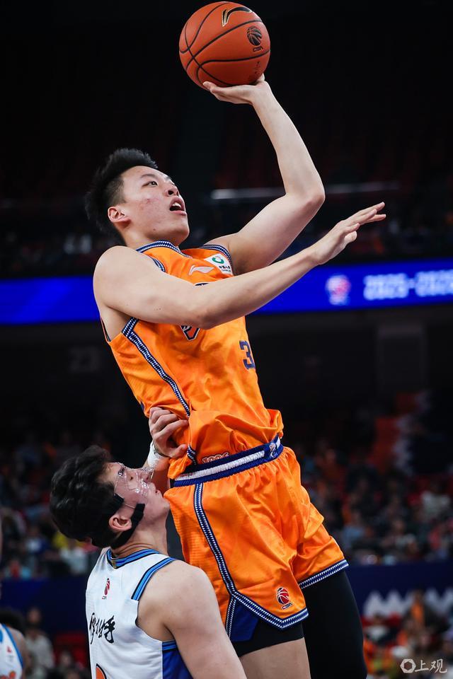 博彩-上海男篮北京男篮冲突处罚结果公布